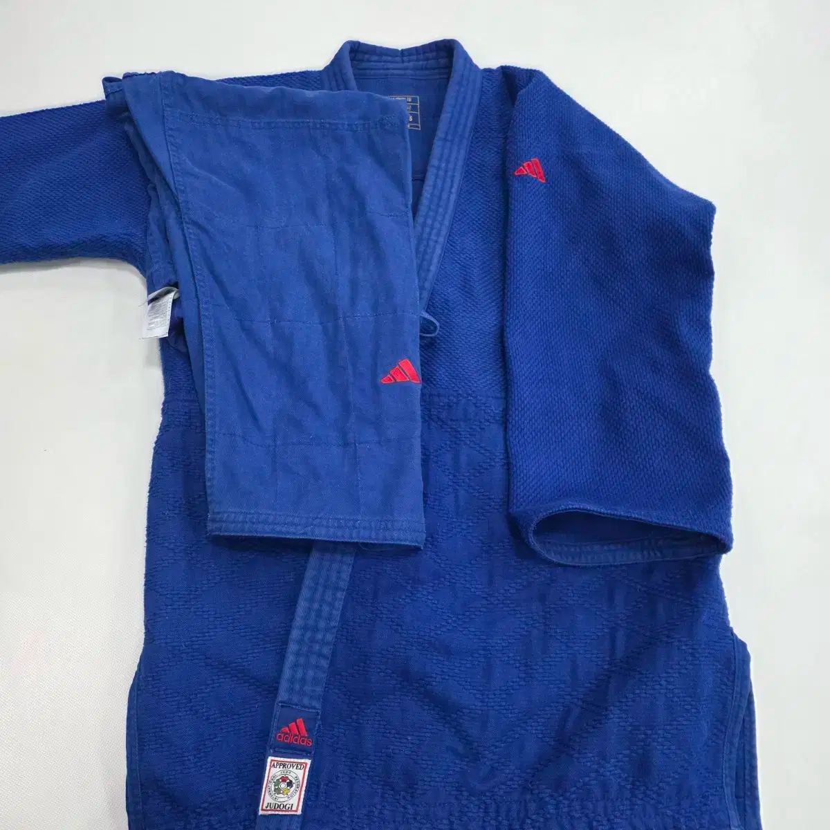  アディダス 赤 ロゴ 選手用 柔道着 170 その他 武道 格闘技