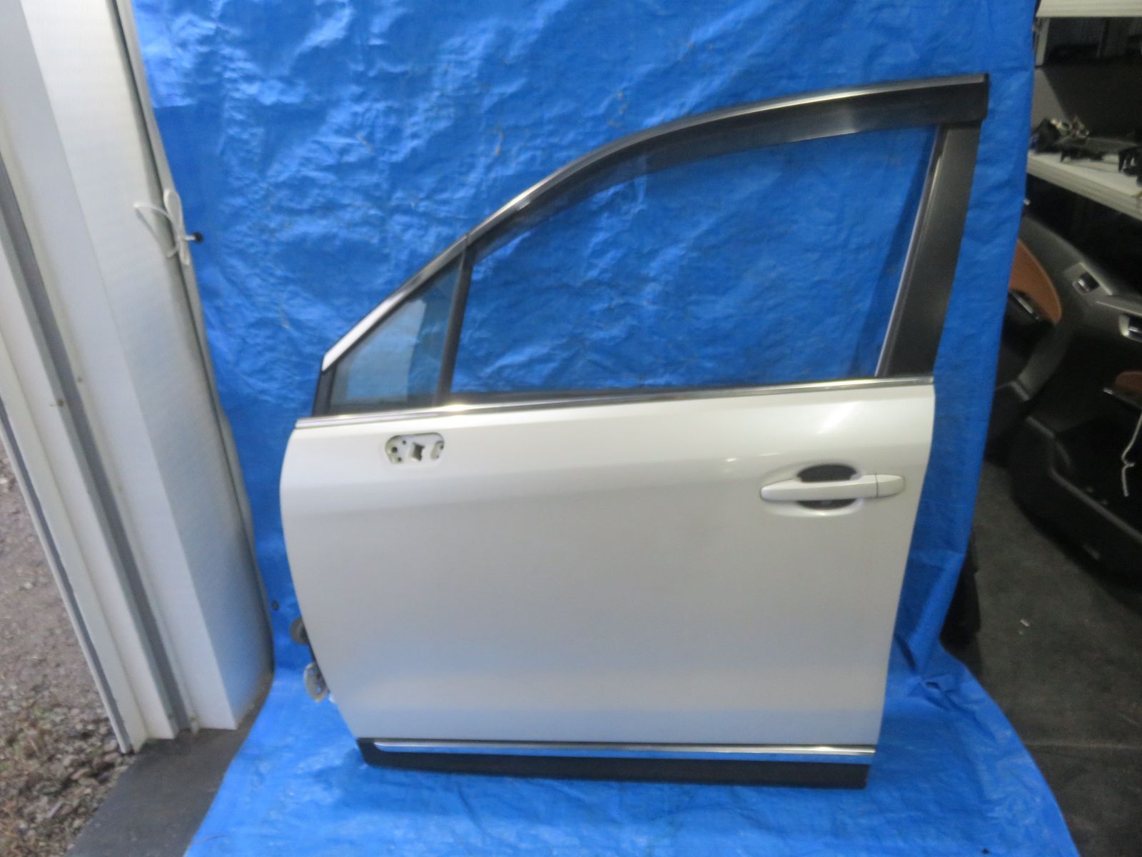 SFC2492 スバル SJ5 SJG フォレスター 純正 左フロントドア 左前ドア PWスイッチ 内張り付 左側 助手席側