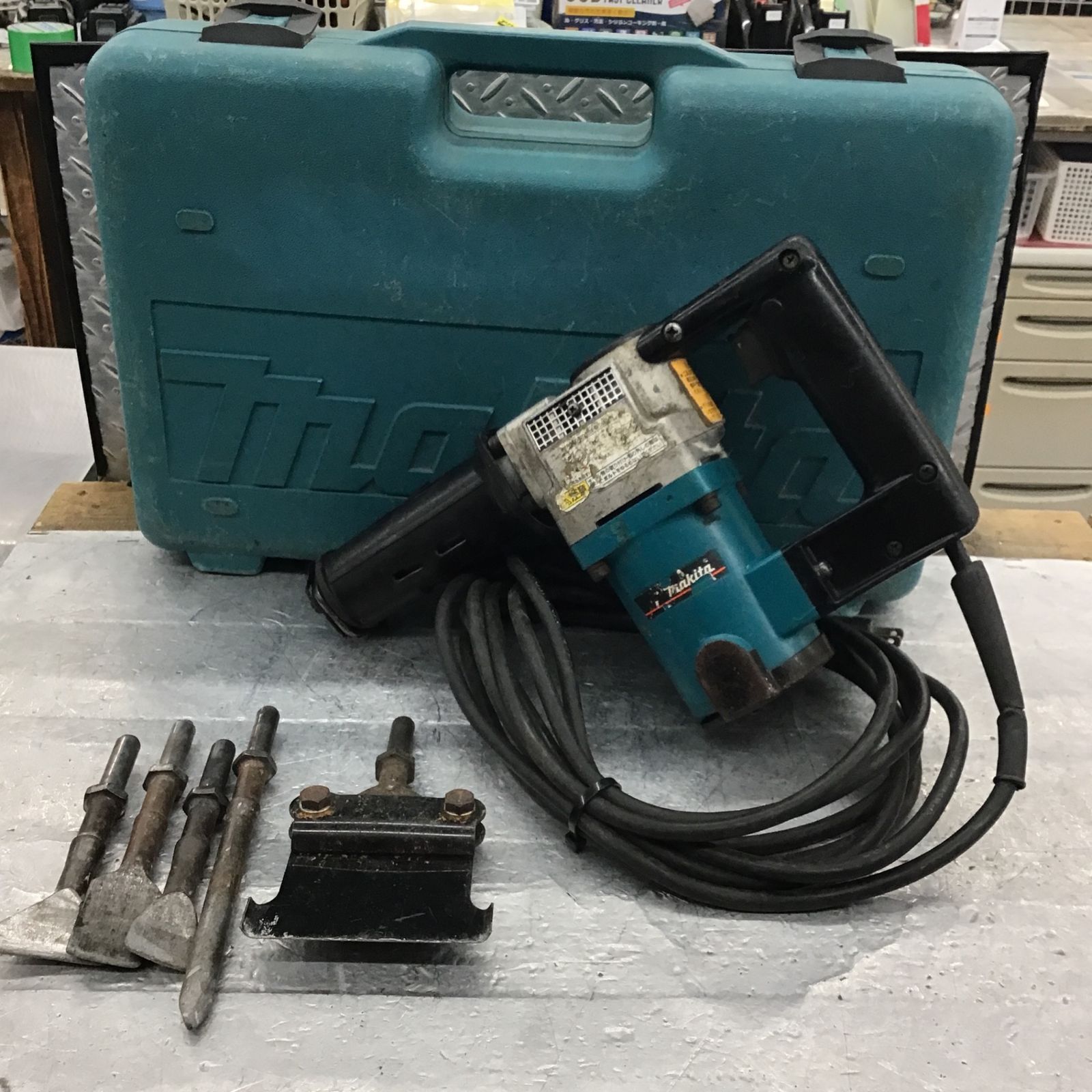在庫処分セール】 【中古品】☆マキタ:電動ケレン HK1810