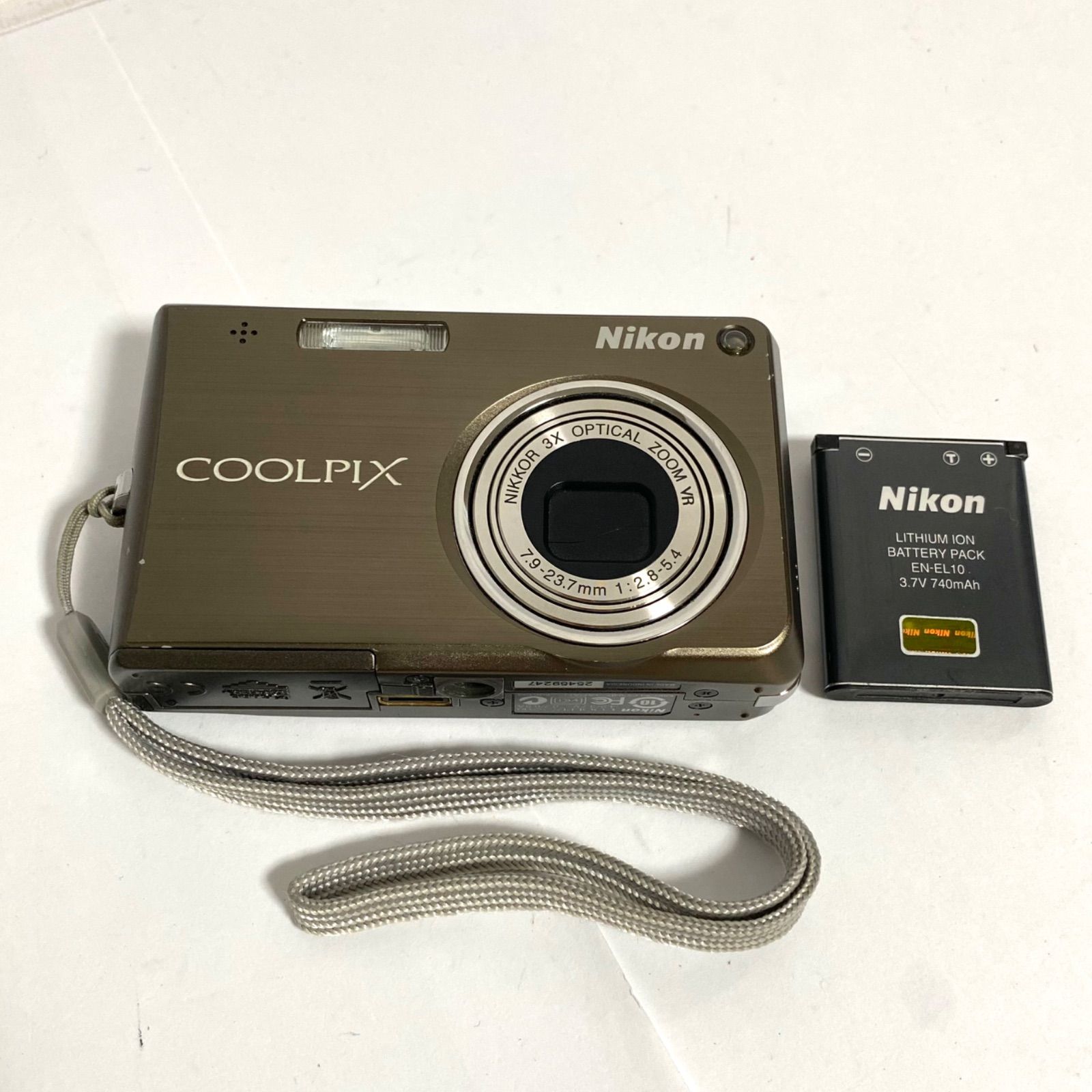 Nikon ニコン COOLPIX S700 コンパクトデジタルカメラ 訳あり - メルカリ