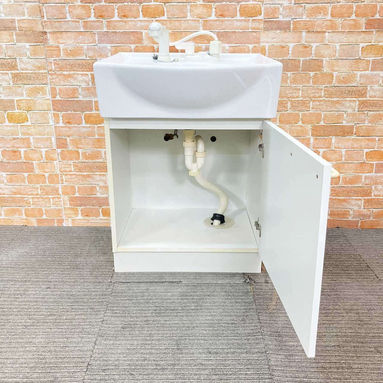 水栓シャワー蛇口付き 1枚扉タイプ