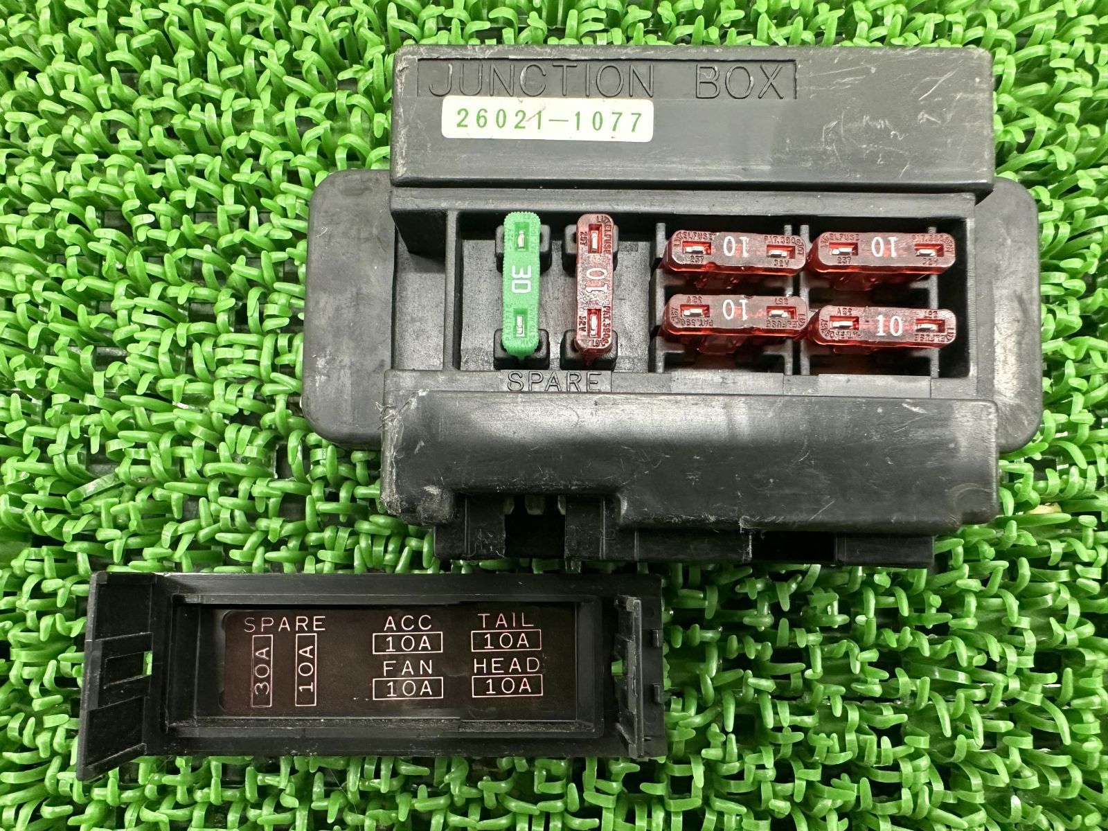 バリオス ヒューズボックス 26021-1077 カワサキ 純正 中古 ZR250A