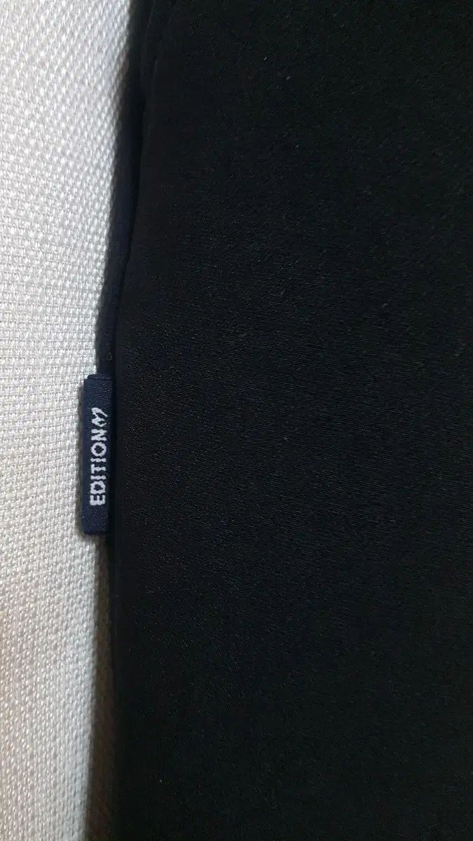 masterbunnyedition マスターバニーエディション メンズ エンボス ロゴ サイド イージーパンツ WHITEMONARCHHOTEL_COM