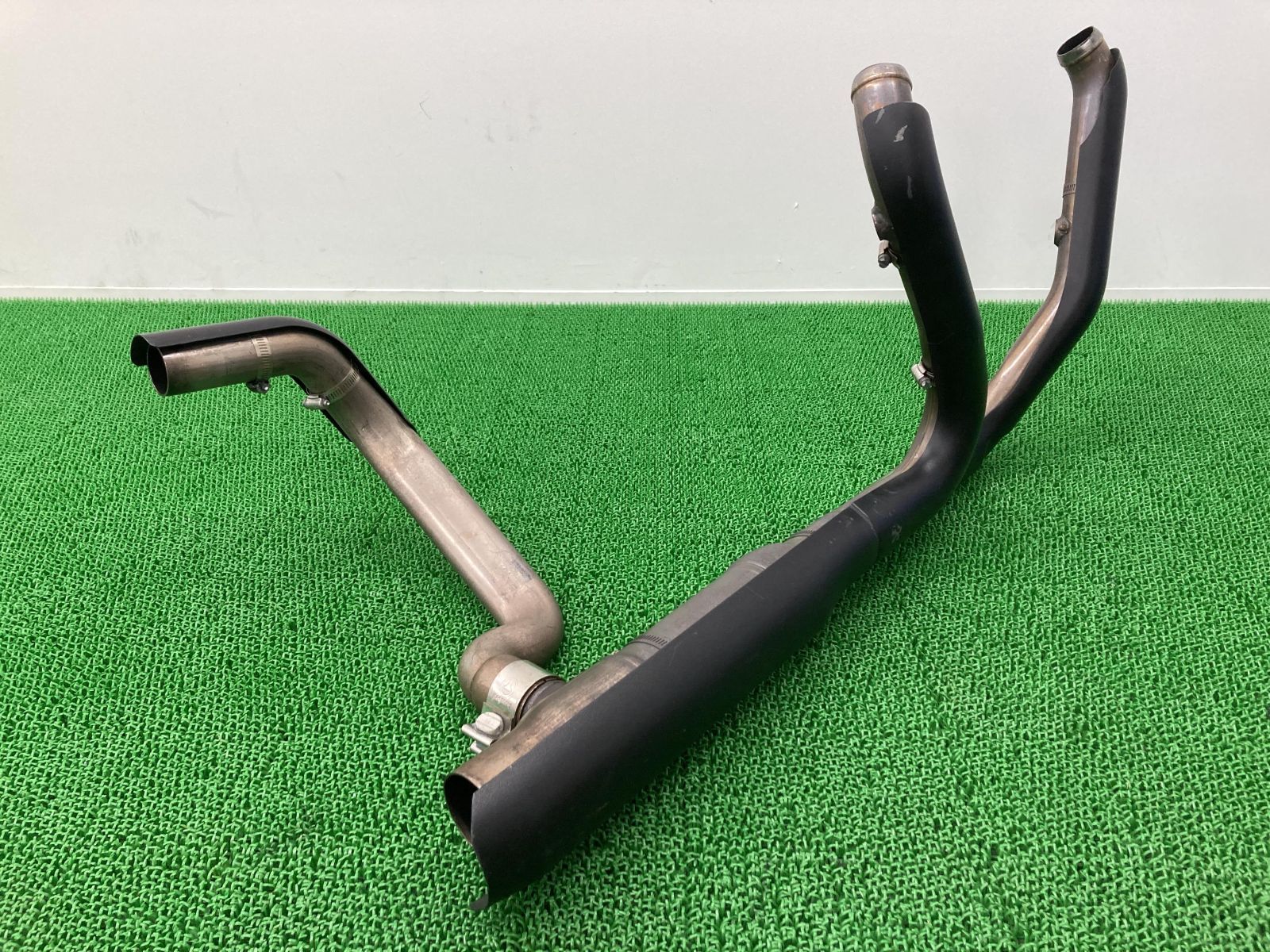 FLHR1750 エキパイマフラー 65600177|65800009 ハーレー 純正 バイク 部品 65600177 65800009 ツーリング ロードキング コケキズ無し
