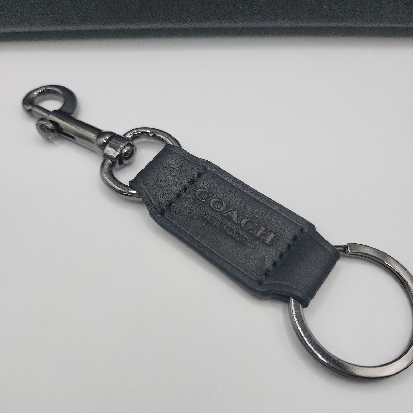 匿名配送!新品!コーチレディースキーホルダー・キーリング 新品】COACH コーチ キーホルダー キーリング メンズレディース