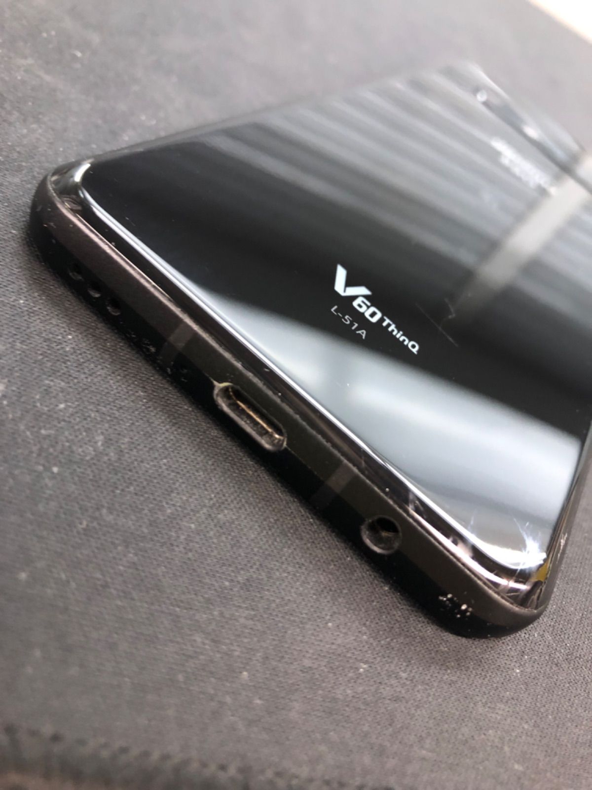 【中古】 LG V60 ThinQ 5G L-51A ブラック　SIMフリー LGエレクトロニクス SIMフリー L-51A LG V60 ThinQ 5G ブラック [Black