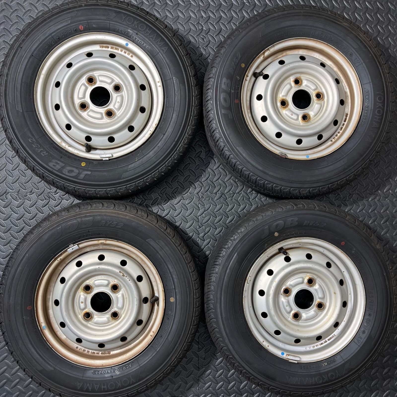 25年製 145R12 6PR LT ヨコハマ JOB RY52 キャリィ エブリィ 夏タイヤ サマータイヤ