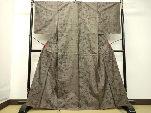 平和屋着物○本場大島紬 9マルキ 草花文 証紙付き 正絹 逸品 未使用  