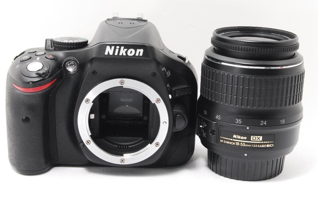 ✨シャッター数新品級 Nikon D5200 一眼レフカメラ ニコン スマホ転送 Nikon D3200⭐️スマホ転送できる⭐️高画質一眼レフ⭐️動画撮影可