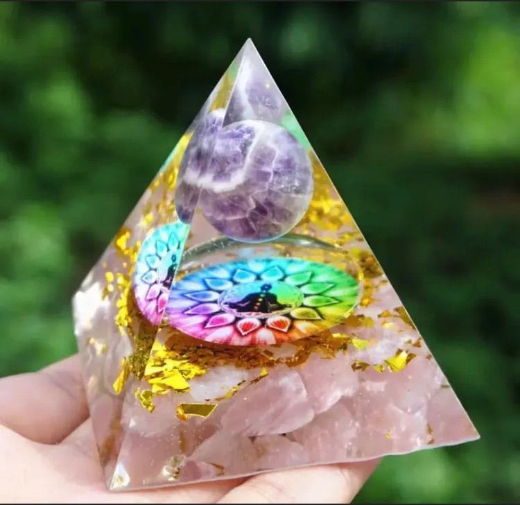 オルゴナイトピラミッド ローズクォーツ チャクラ - メルカリ 