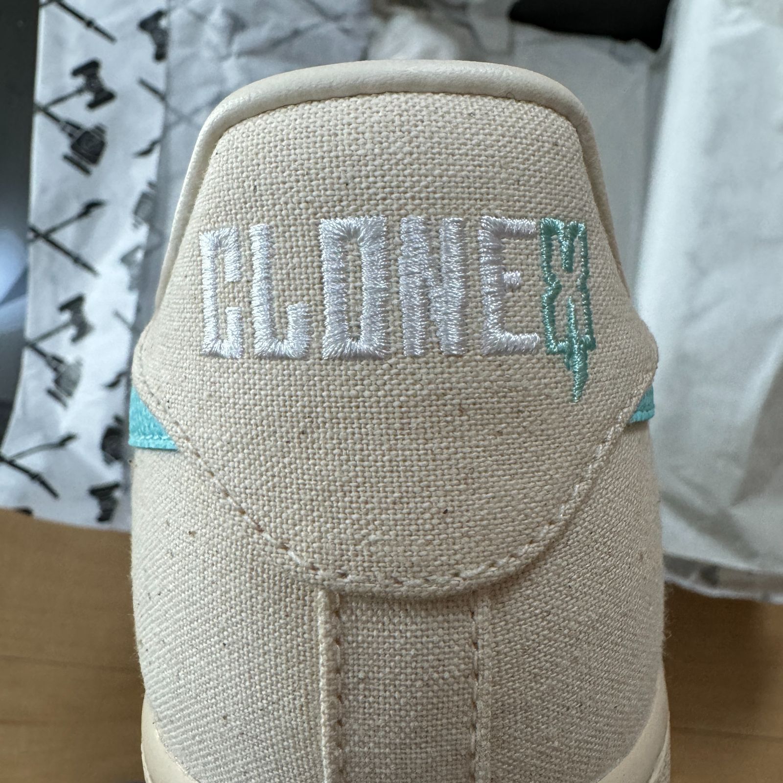RTFKT x ナイキ エア フォース 1 (Nike Air Force 1) Human 27.0cm 