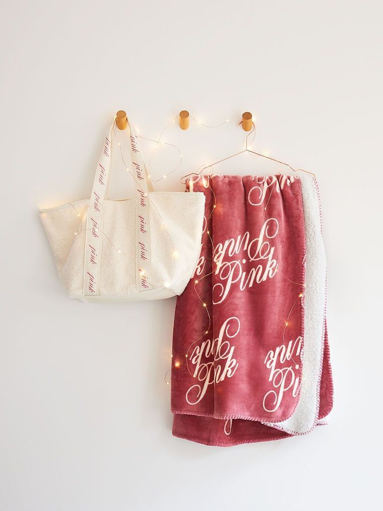 新品未開封！　ヴィクトリアズシークレット　 ブランケット&トートバッグのセット 058 ヴィクトリアシークレット PINK トートバッグ +
