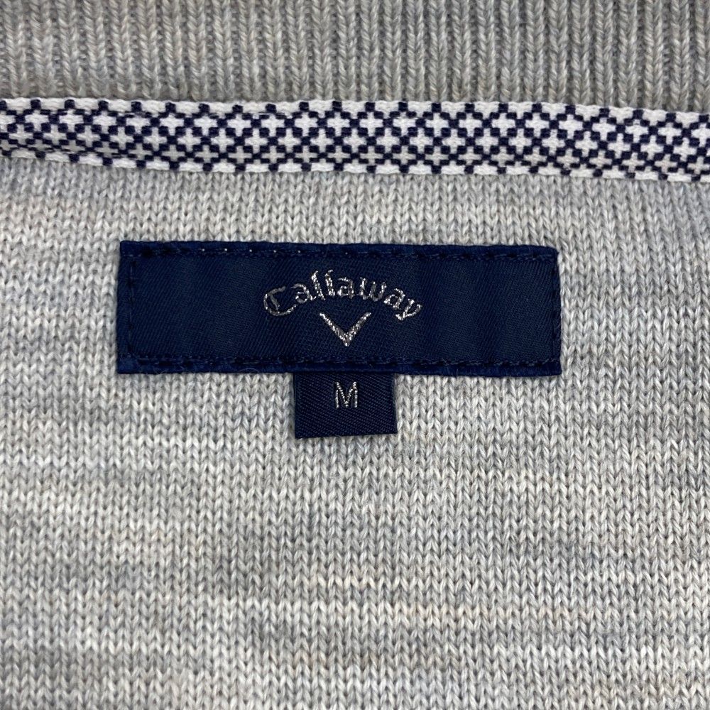 サイズ：M CALLAWAY キャロウェイ  フロント刺繍 長袖ニットセーター ブロックチェック柄 グレー系 [240101441010] ゴルフウェア メンズ ストスト サイズ：M CALLAWAY キャロウェイ フロント刺繍 長袖ニット