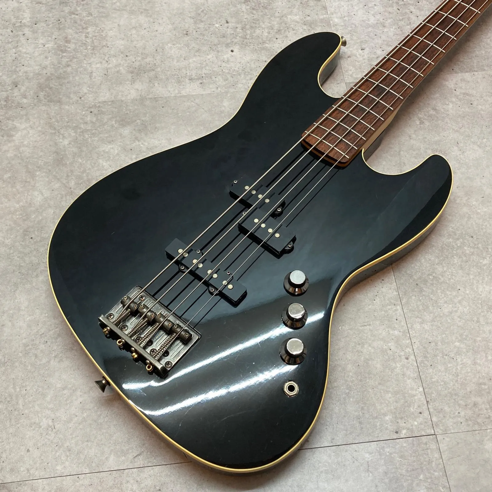 【美品】Fender Japan Aerdyn J Bass AJB-65 Fender Aerodyne Jazz Bass AJB-65 Black 2008 – Topshelf Instruments