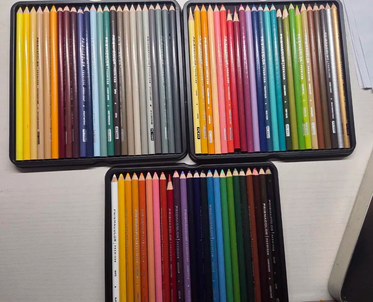 プリズマ 色鉛筆 72 カラー Amazon.co.jp: サンフォード 色鉛筆
