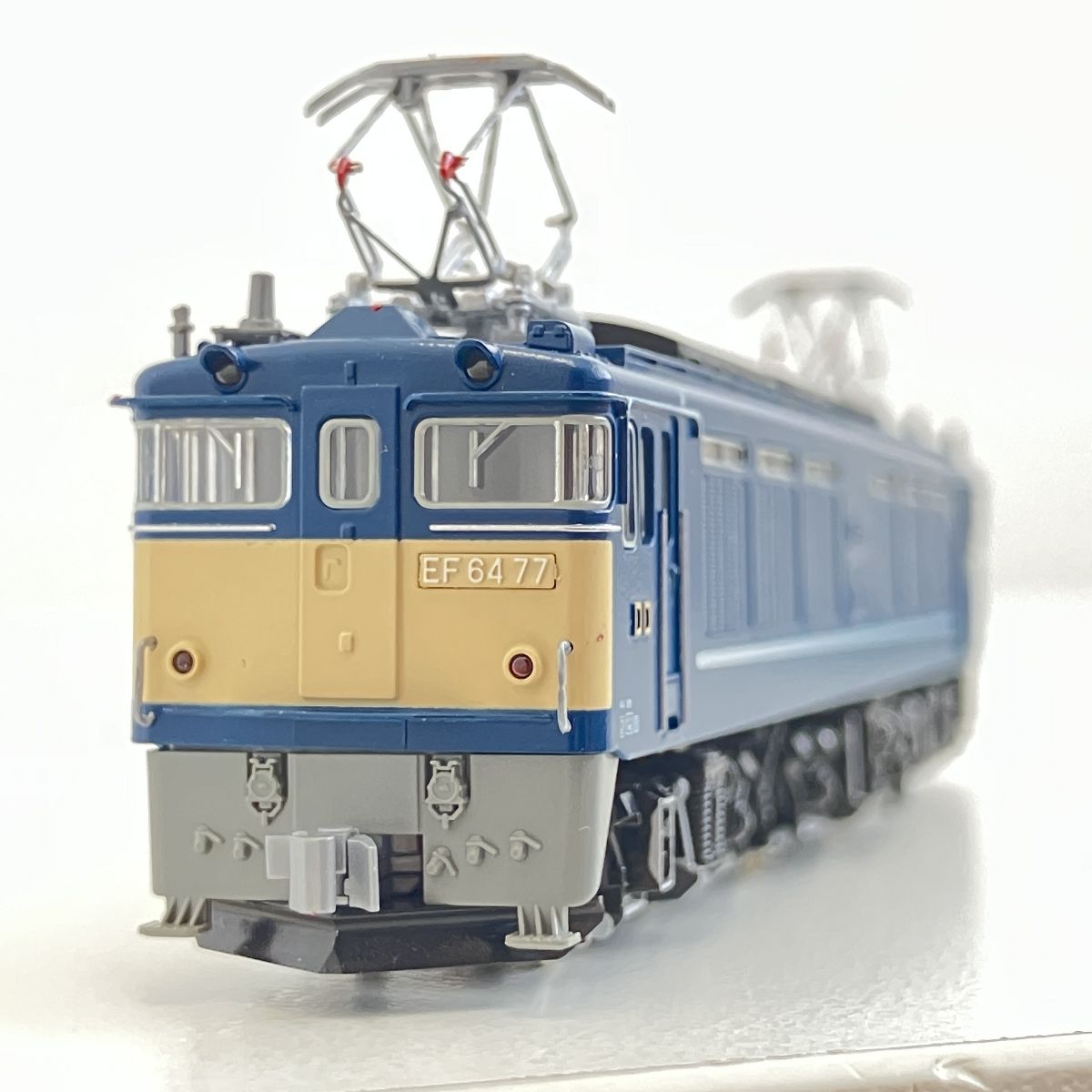 KATO 3042-9 EF64 77タイプ お召し仕様 電気機関車 Nゲージ 鉄道