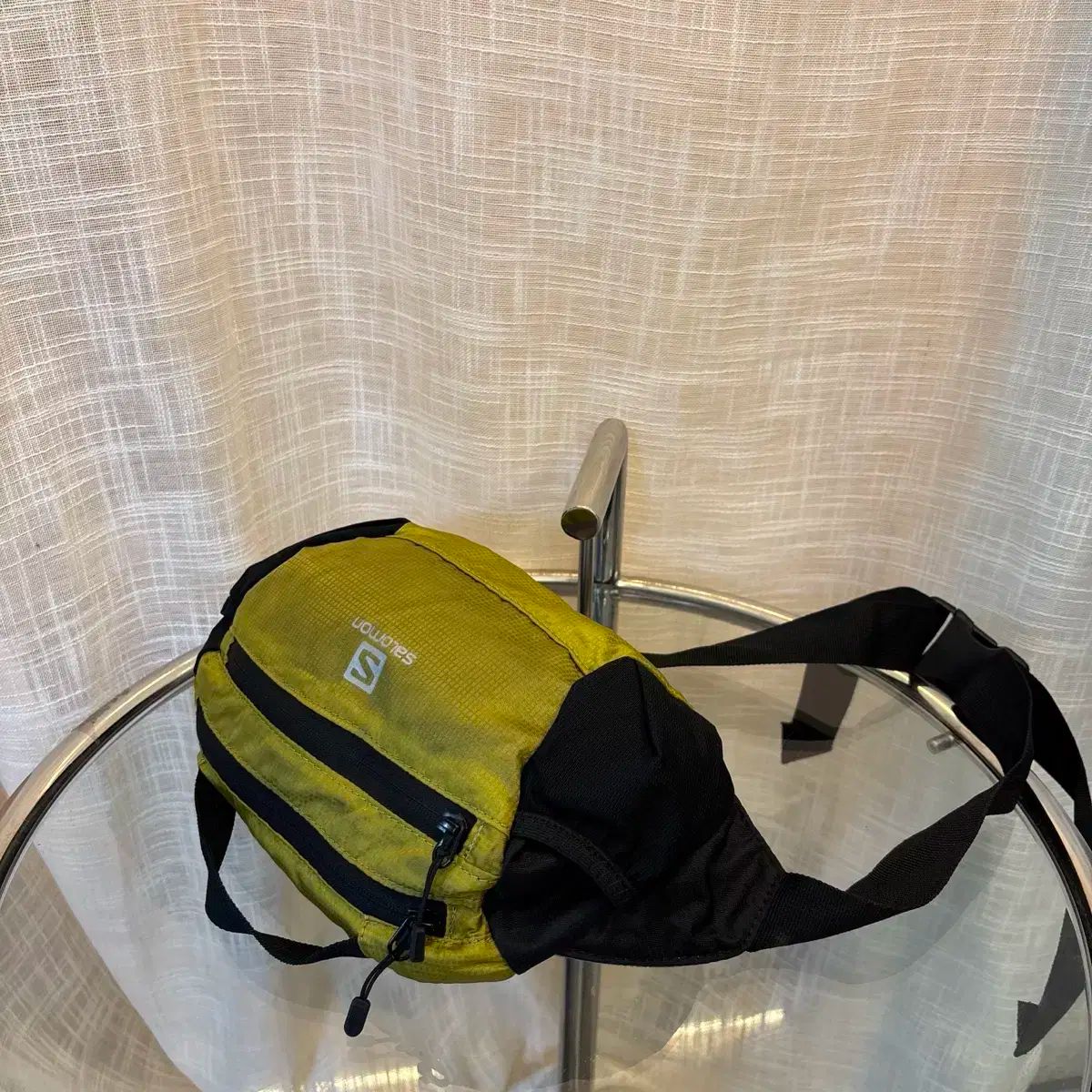 SALOMON サロモン スリング クロスバッグ