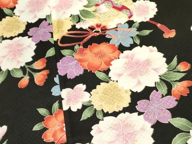 平和屋着物●小振袖　二尺袖　花鞠文　黒地　洗える着物　DAAY2476op 平和屋着物○小振袖 二尺袖 花鞠文 黒地 洗える着物 DAAY2476op - メルカリ
