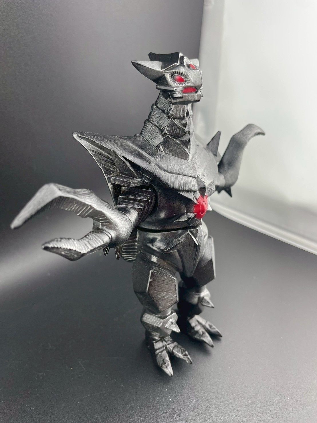 中古品】鋼鉄怪獣 メタラス 「電光超人グリッドマン」 電光
