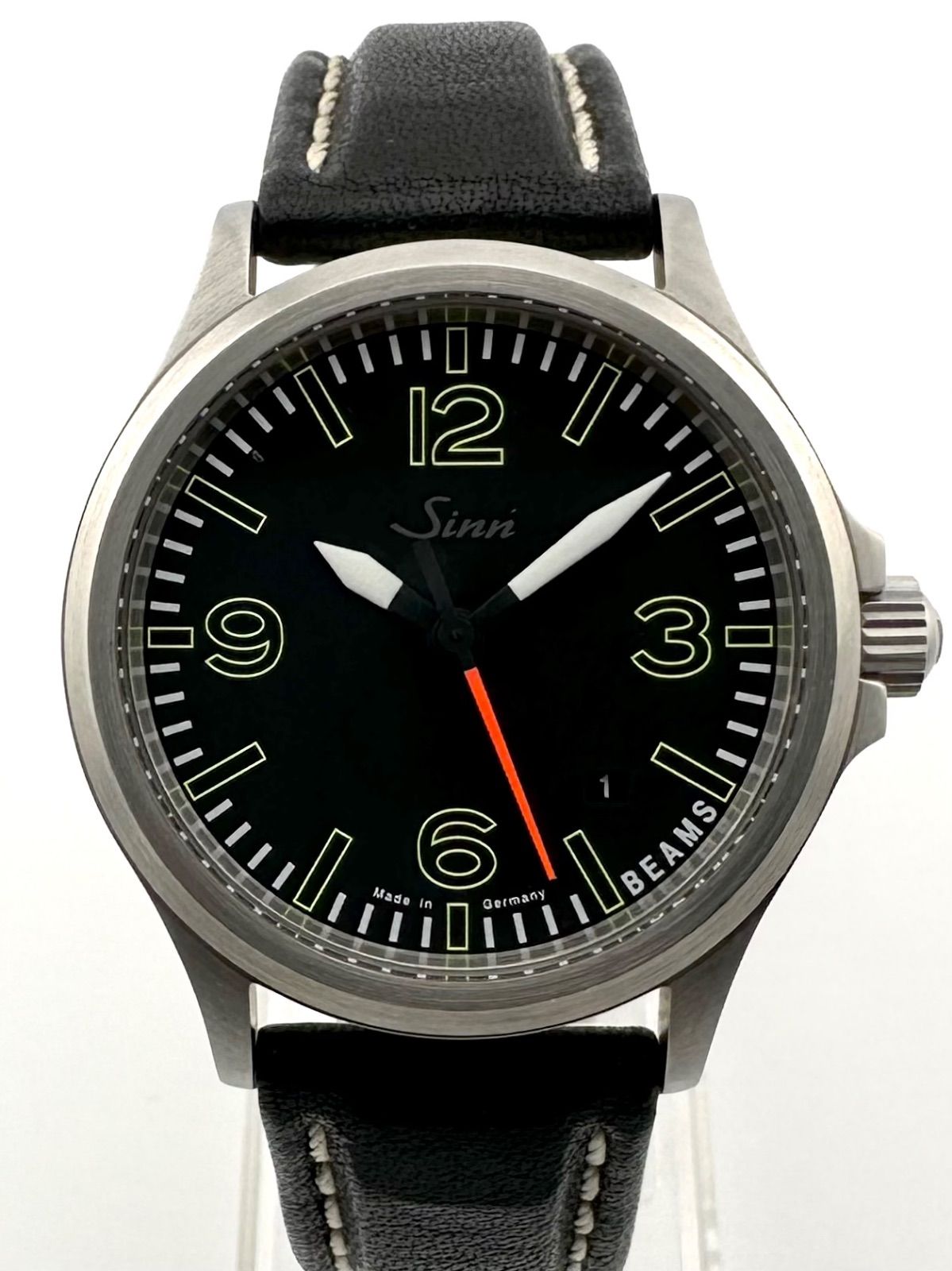 SINN 556.BEAMS LIMITED 限定 自動巻き時計 ジン - メルカリ