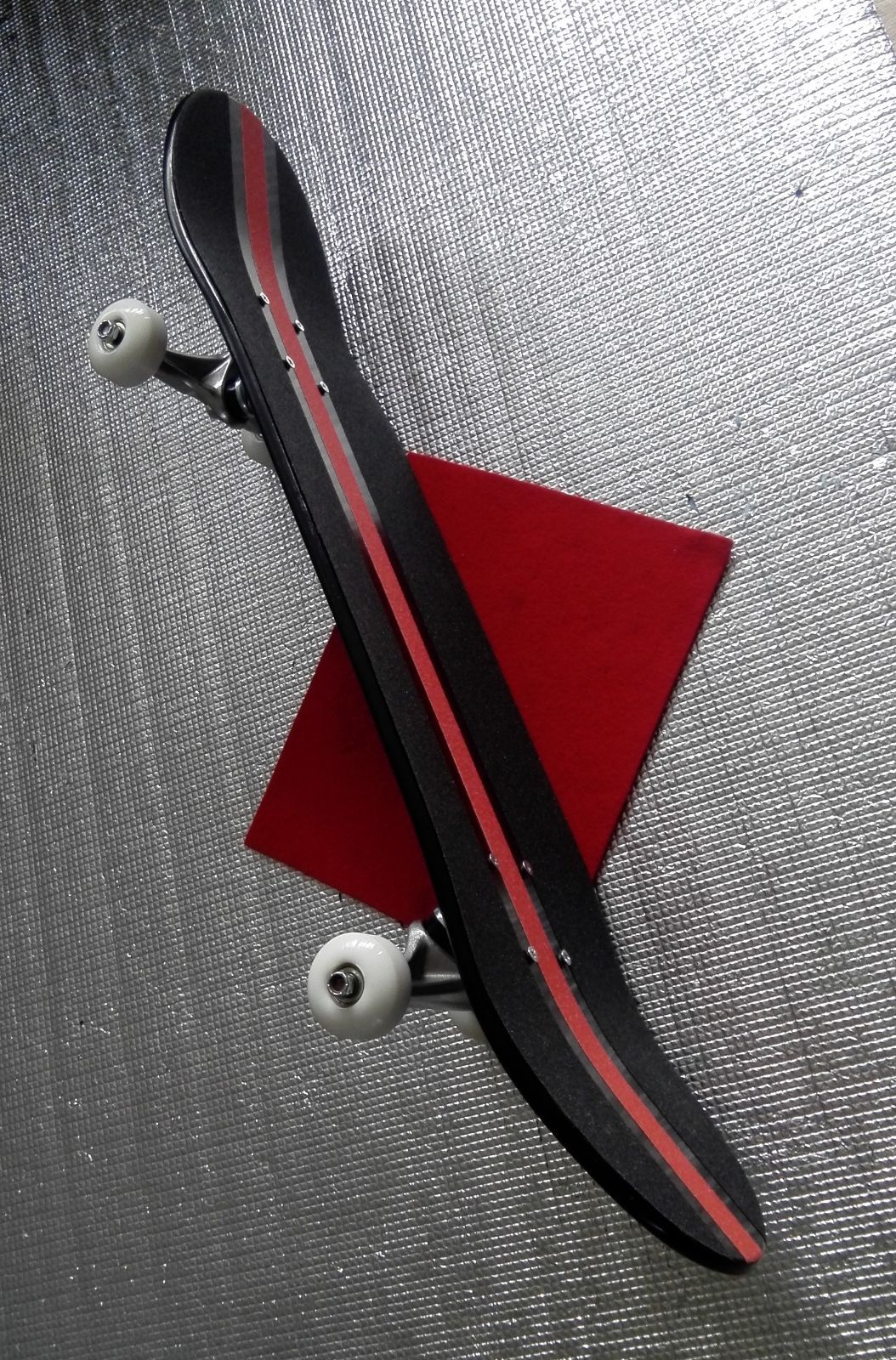 ＜税無送込み＞31×7.75 ( L7９×W１９.6cm) デッキ貼り済み送付！ 31＜税送料2670円込み＞31×7.75 ( L79×W19.6cm) オリジナル