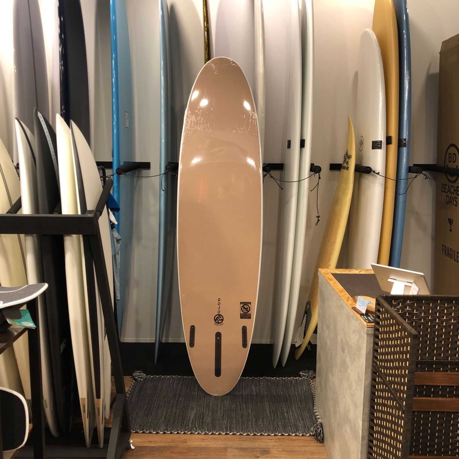 特別価格] BEACHED DAYS AQUATIC DIVISION DOJO 7'2