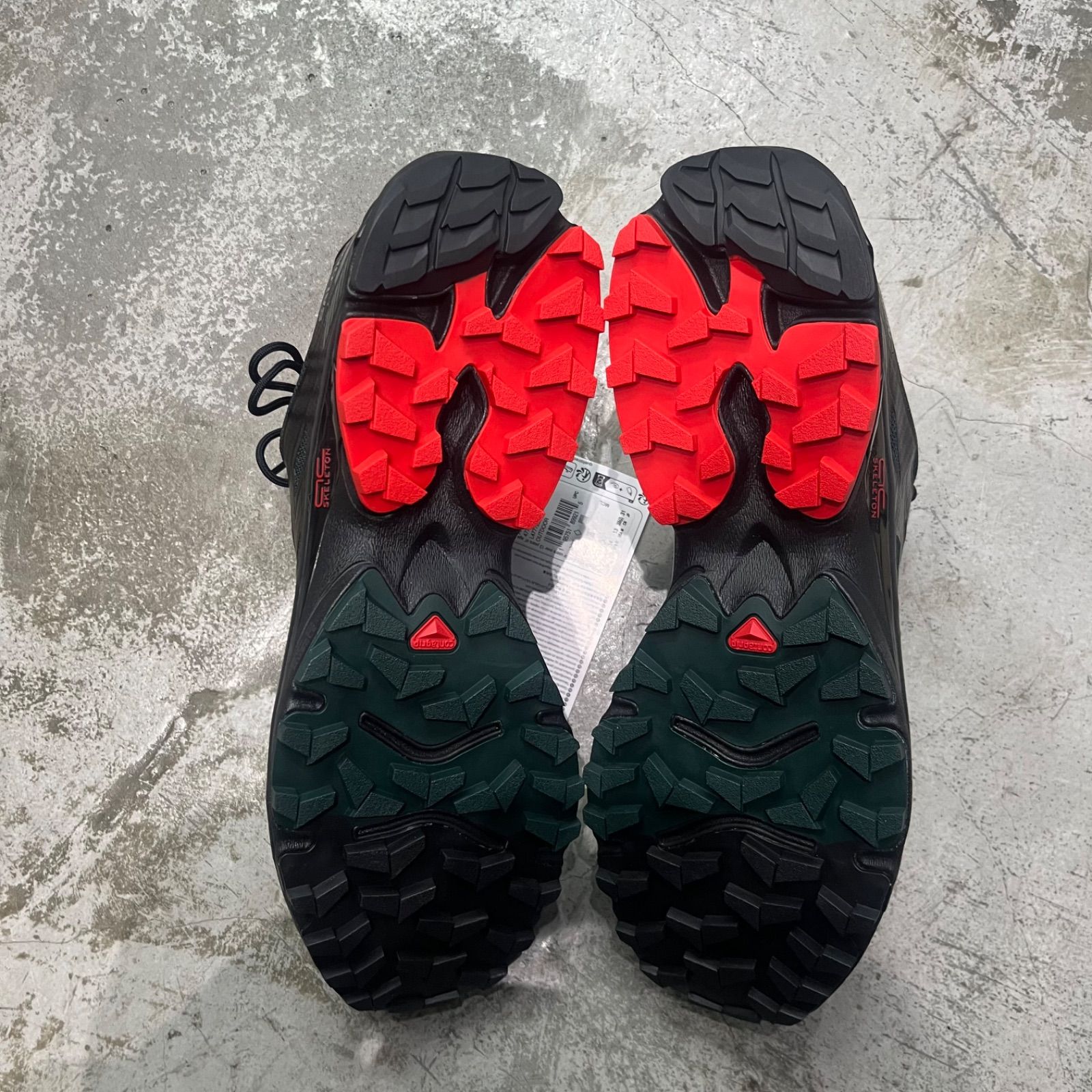 未使用品 KITH Salomon XT-4K コラボ スニーカー キス サロモン