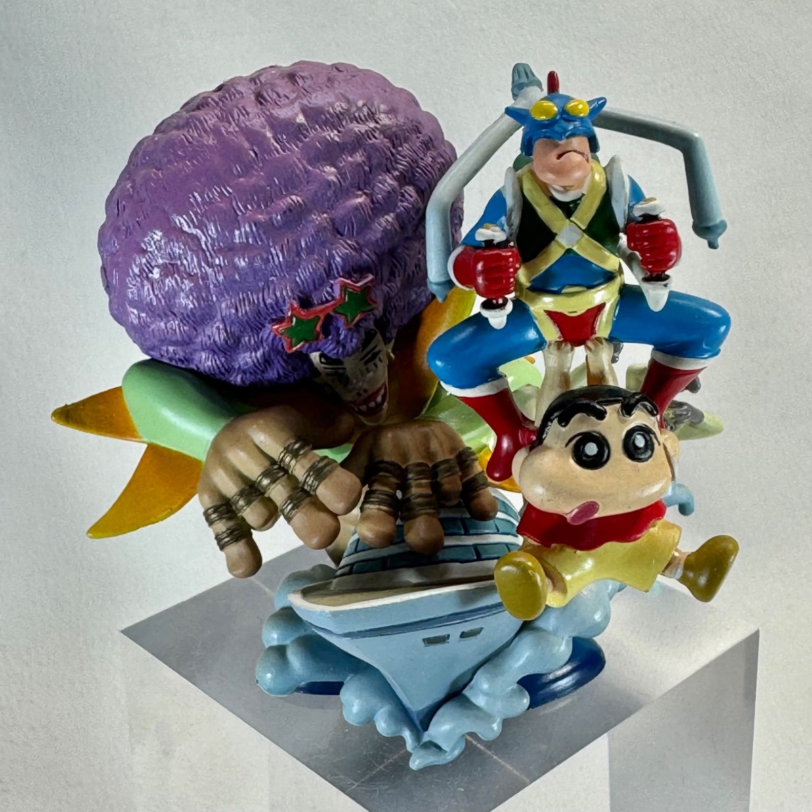 海洋堂　クレヨンしんちゃん 嵐を呼ぶカプセルフィギュア　全4種セット クレヨンしんちゃん 嵐を呼ぶカプセルフィギュア 全4種セット