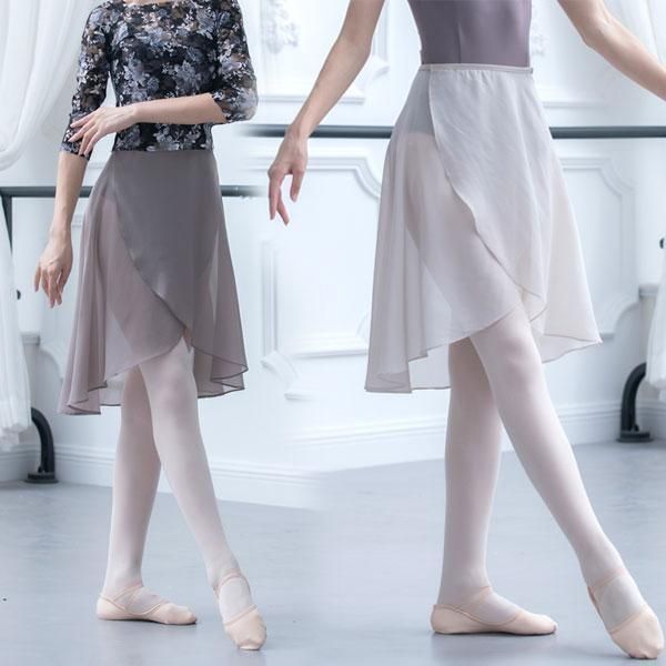 美品　Ricciarte バレエ　スカート 美品 Ricciarte バレエ スカート 行列のできるレビュー商品