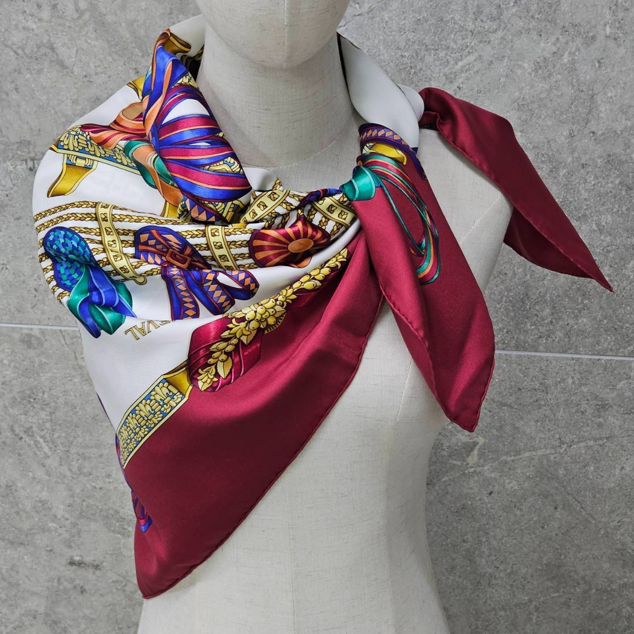 エルメス シルクスカーフ 2枚で HERMESシルクスカーフ 2枚組 HERMES