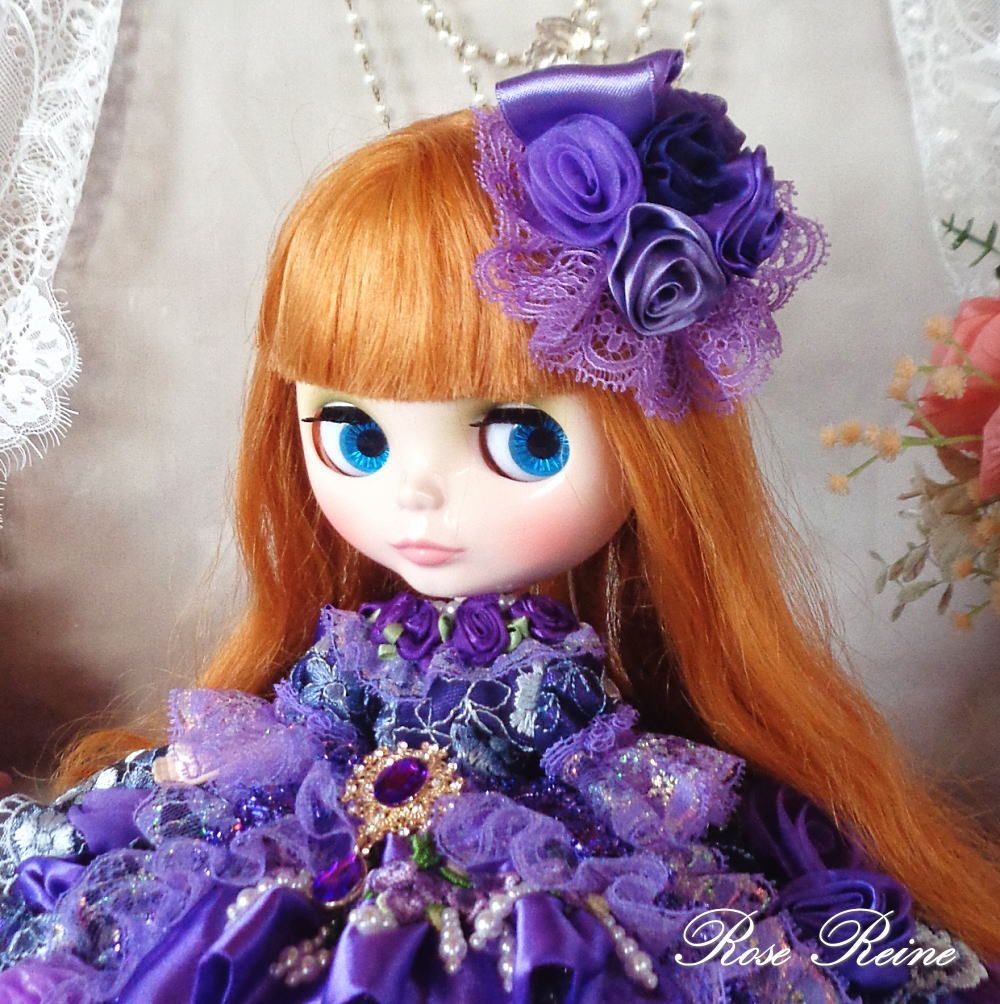 ソニアローレン王妃 ゴージャスバイオレットが重厚に煌めく豪華ボリュームフリルドールドレス NEXPOTALLINN_EU