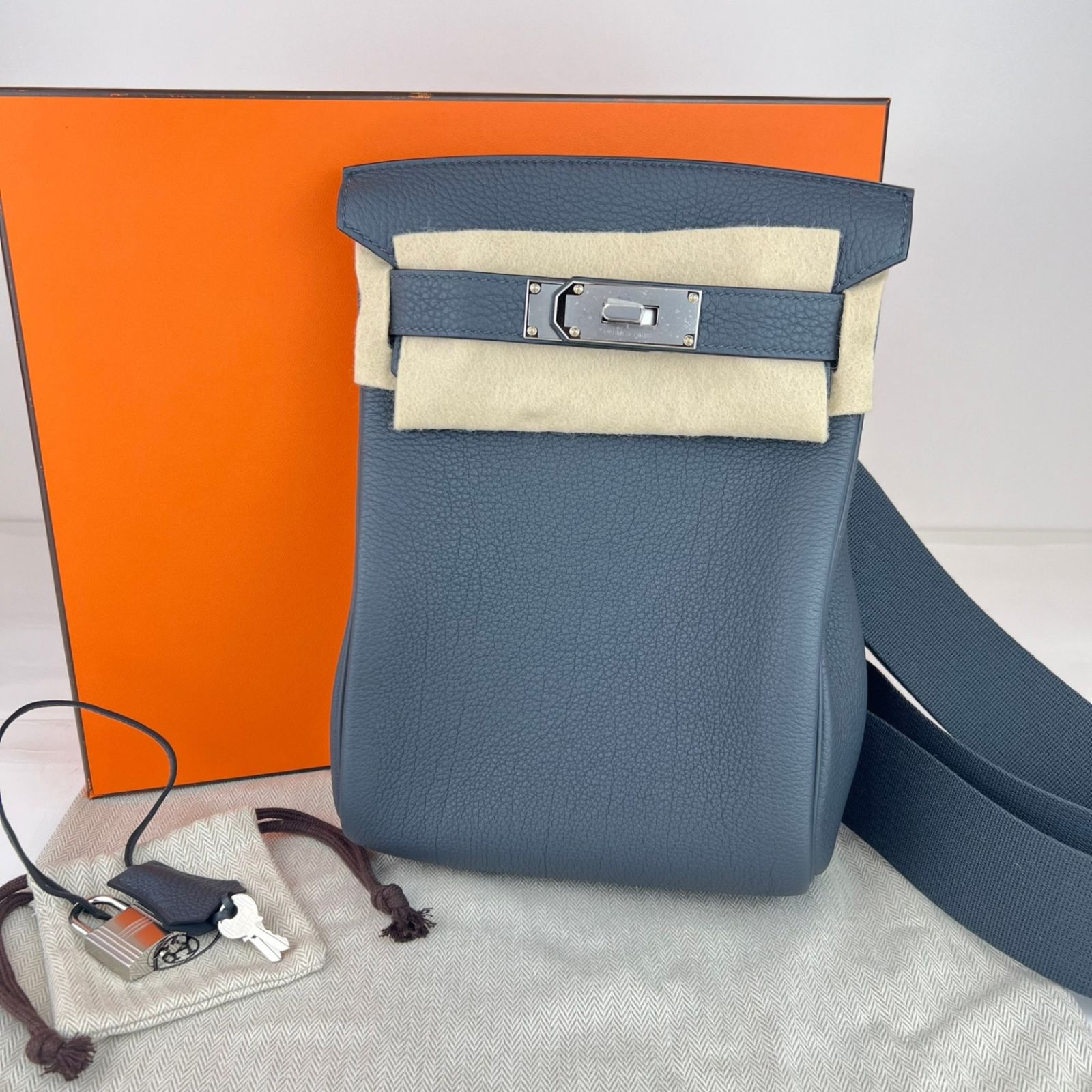 新品未使用 HERMES エルメス Hac a Dos PM アッカド PM Gris