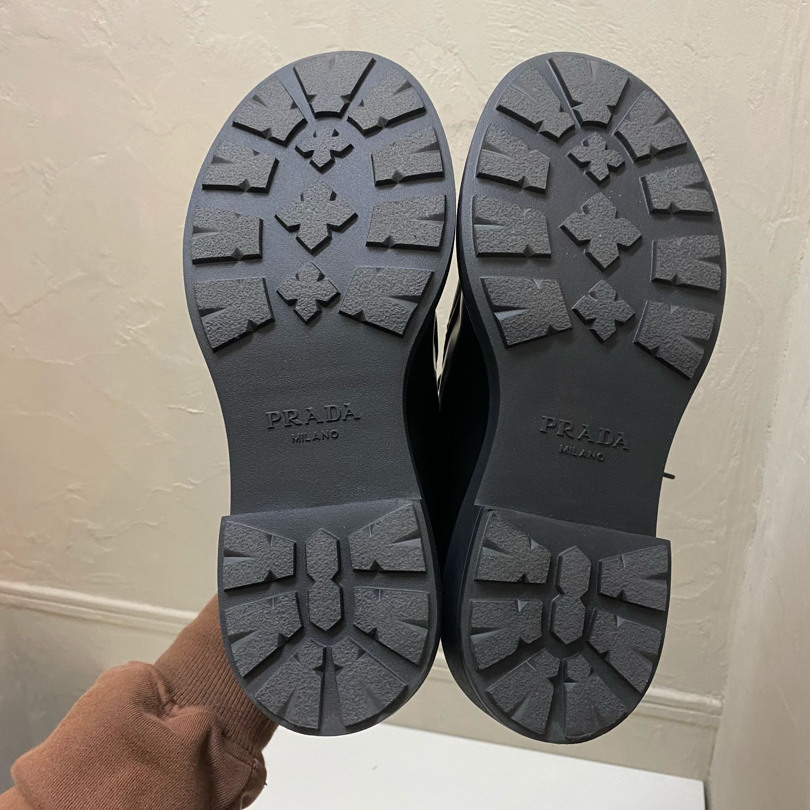 PRADA プラダ ダイアパソン オペークブラッシュドレザー レース PRADA プラダ ダイアパソン オペークブラッシュドレザー レース