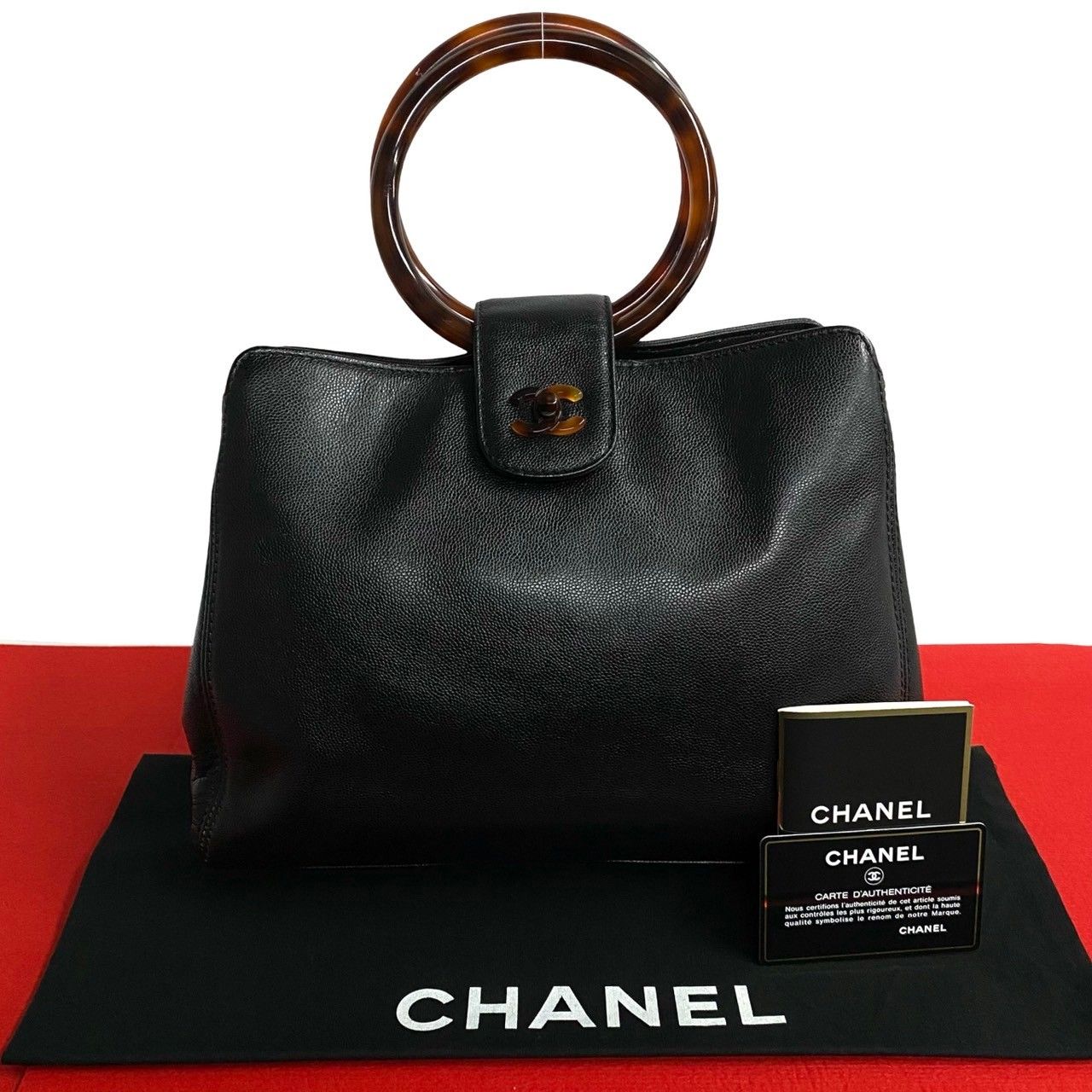 極 美品 カード シール有 5番台 CHANEL シャネル ヴィンテージ ココマーク キャビアスキン レザー プラスチック ハンドバッグ 黒  23822 - メルカリ