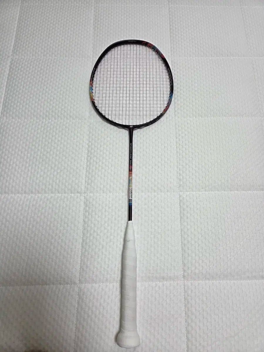 YONEX 700 PRO 4 U バドミントン ラケット