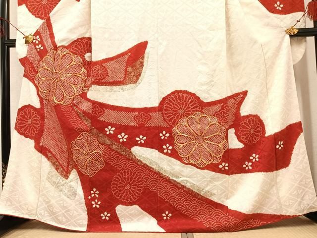 平和屋着物○豪華振袖 駒刺繍 絞り 舞花文 金彩 西武百貨店扱い 正絹  