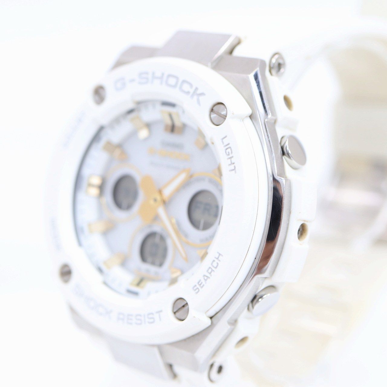 G-SHOCK GST-W300-7AJF MULTI BAND ホワイト腕時計 GST-W300-7AJF | CASIO