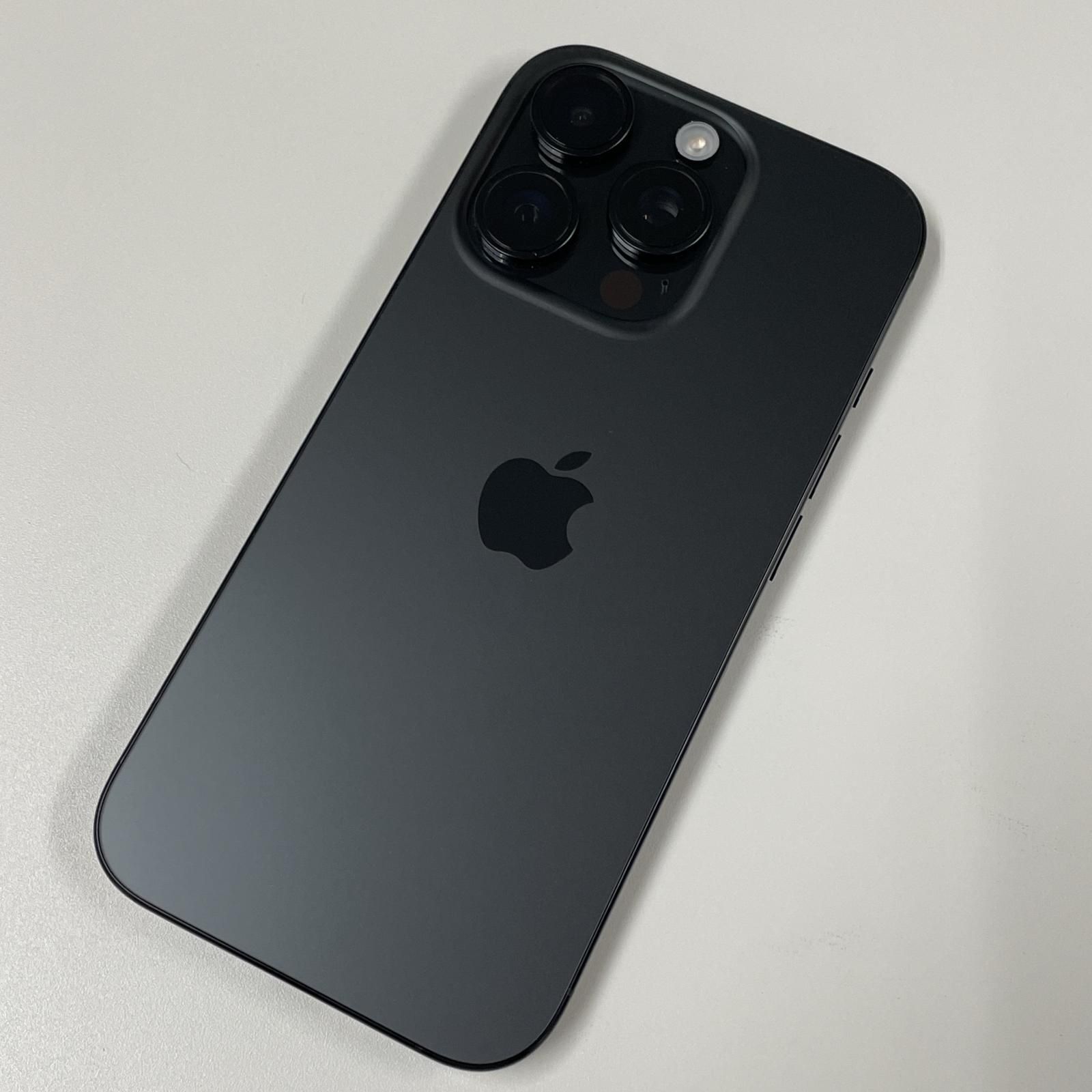 iPhone16 PRO 128GB ブラックチタニウム 51FMOO4W2+L._AC_SY200_QL15_.jpg
