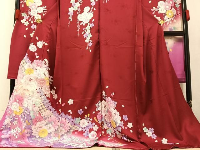 【華やか】⭐️金彩振袖⭐️縮緬⭐️雪輪重ね文様⭐️ 振袖 縹縬地花器菊花模様 雪輪に揚羽蝶紋付 文化遺産オンライン