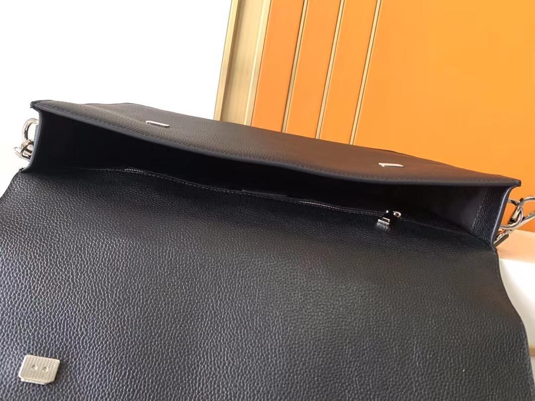 HERMES ビジネスバッグ