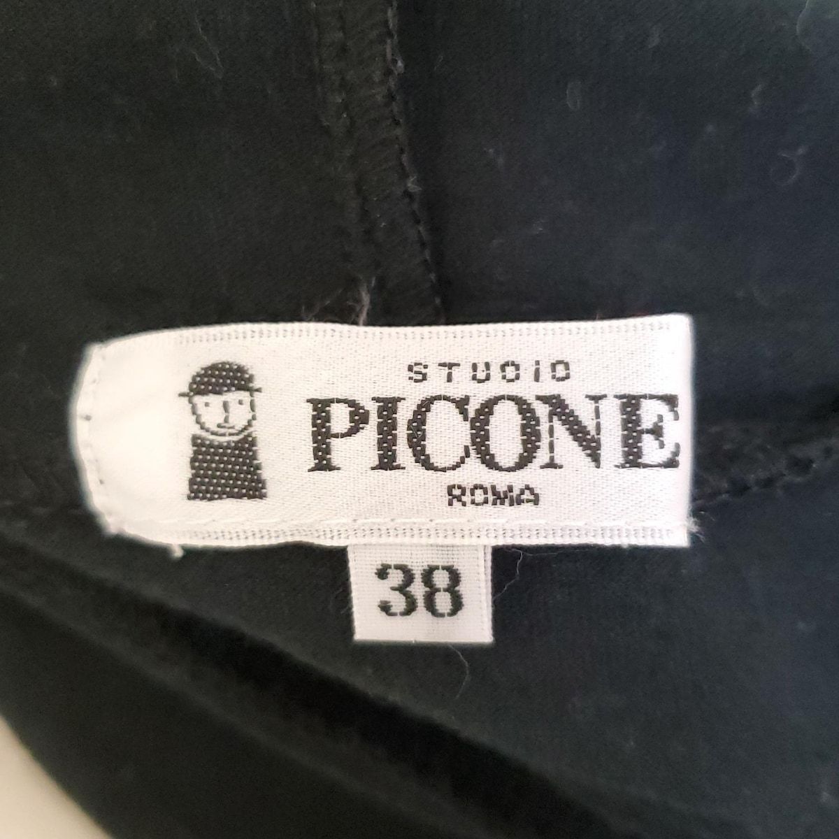 PICONE(ピッコーネ) 長袖セーター サイズ38 S レディース美品  - 黒 タートルネック/スパンコール PICONE(ピッコーネ) 長袖セーター サイズ38 S レディース美品