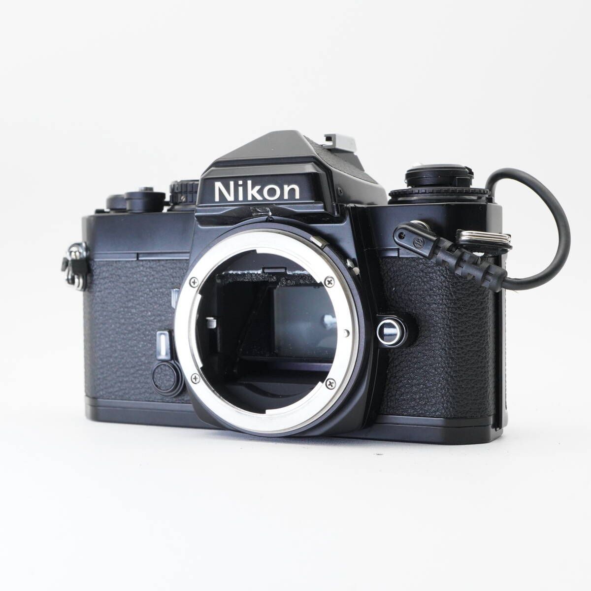 美品 送料無料 即購入OK Nikon ニコン FE (シャッターOK 露出OK 