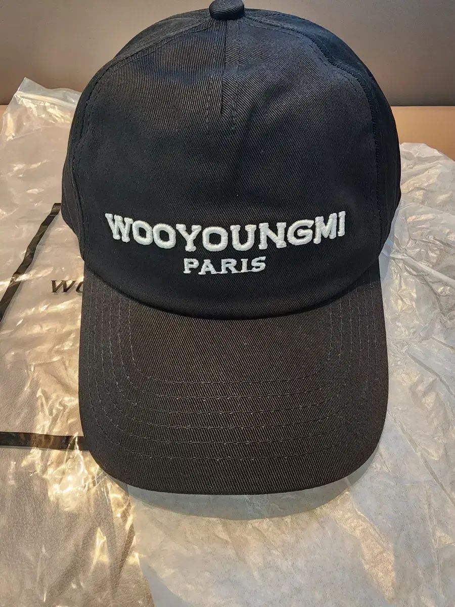 有名ブランド WOOYOUNGMI(ウーヨンミ) 帽子 - メルカリ 帽子