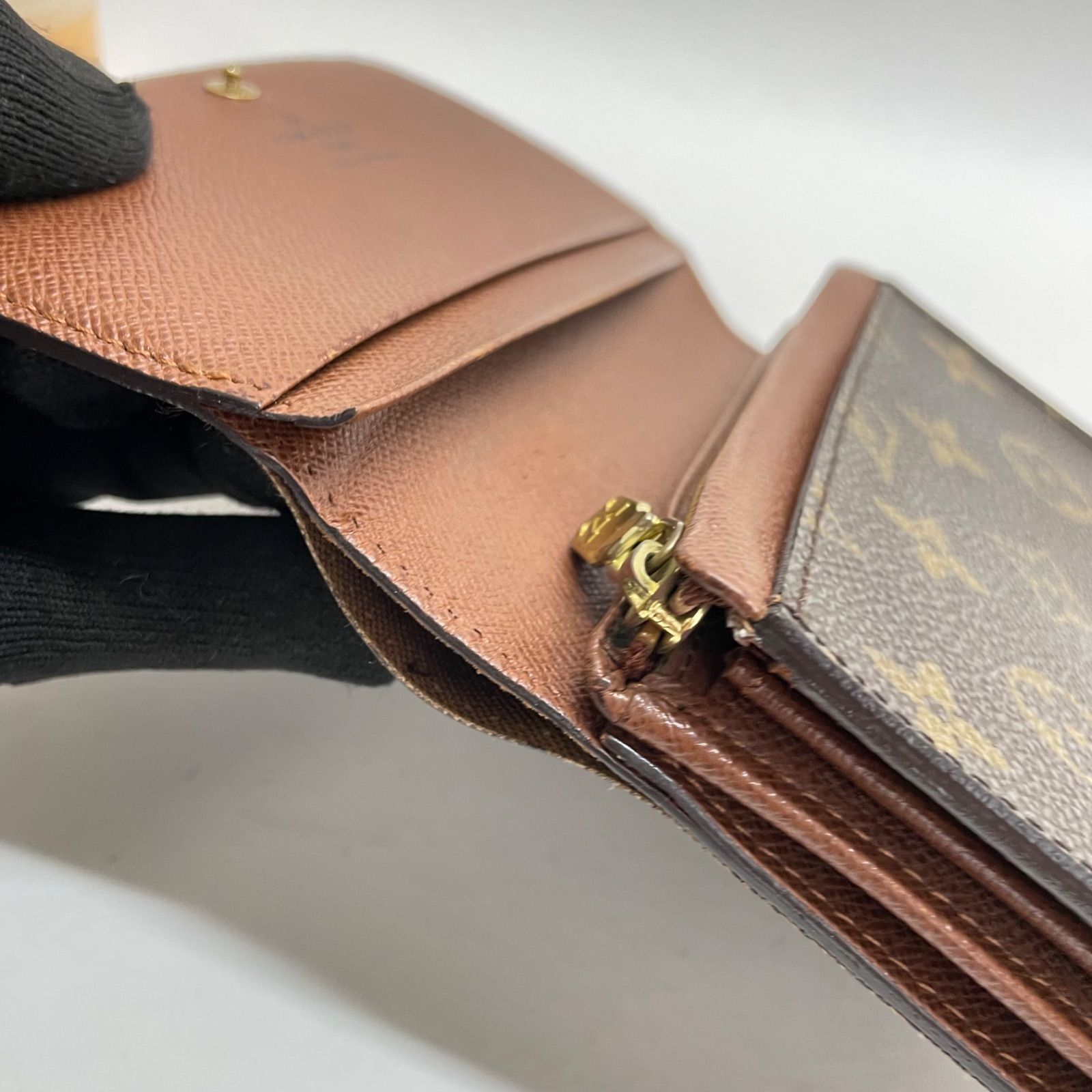 1805 LOUIS VUITTON ルイヴィトン モノグラム 折り財布 トレゾール