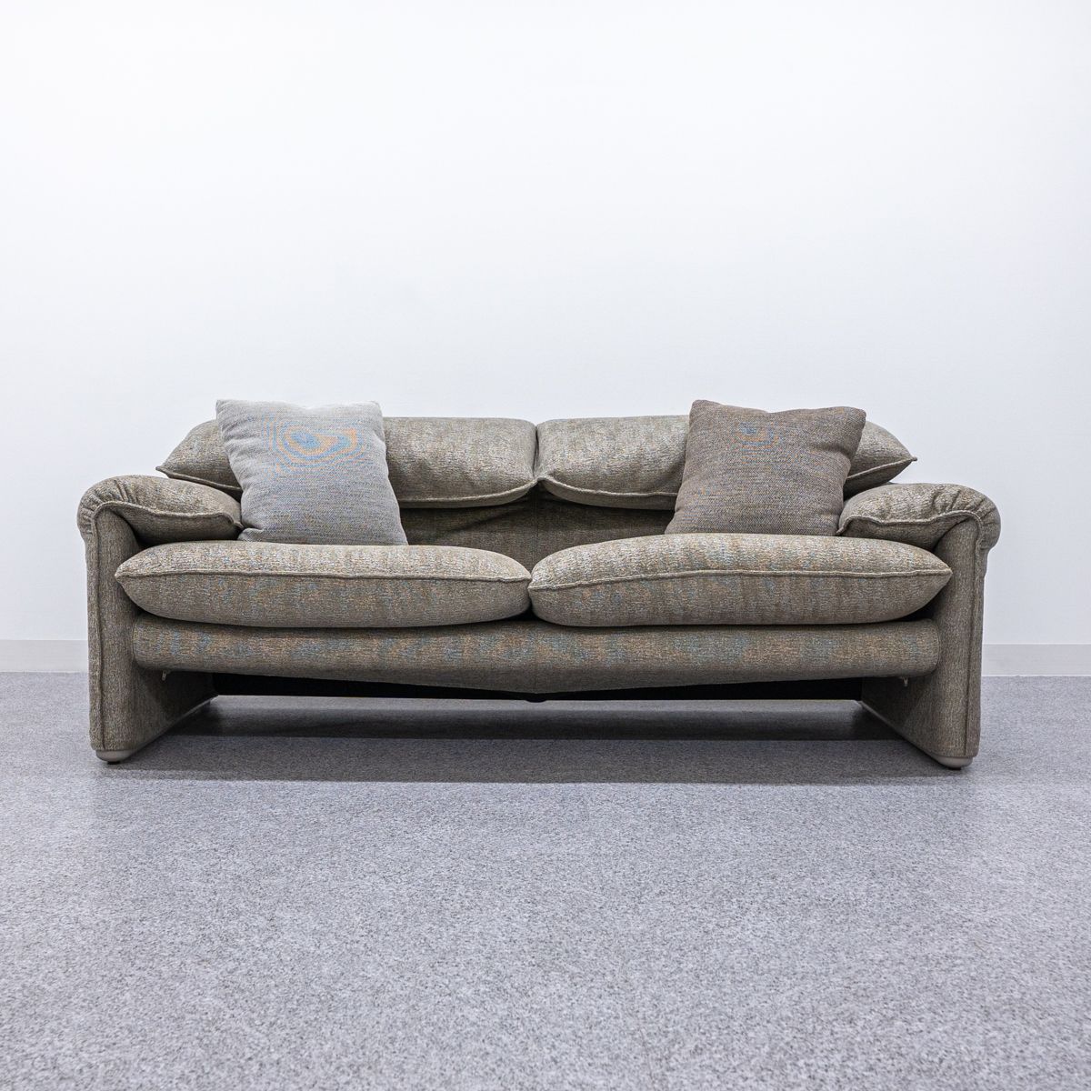 展示品】Cassina カッシーナ 675 MARALUNGA 40-S マラルンガ 2人 展示品】Cassina カッシーナ 675 MARALUNGA 40-S マラルンガ 2人