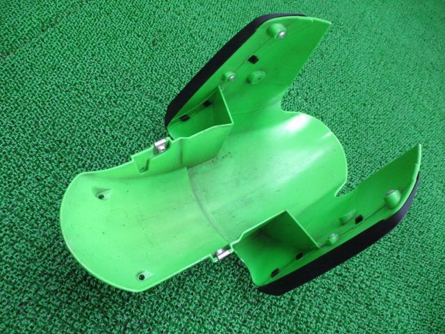 ZZ-R1400 フロントフェンダー 黒M 35004-0089 カワサキ 純正  バイク 部品 ZX1400A 修復素材やペイント素材に 品薄 希少品 車検 Genuine:22305869
