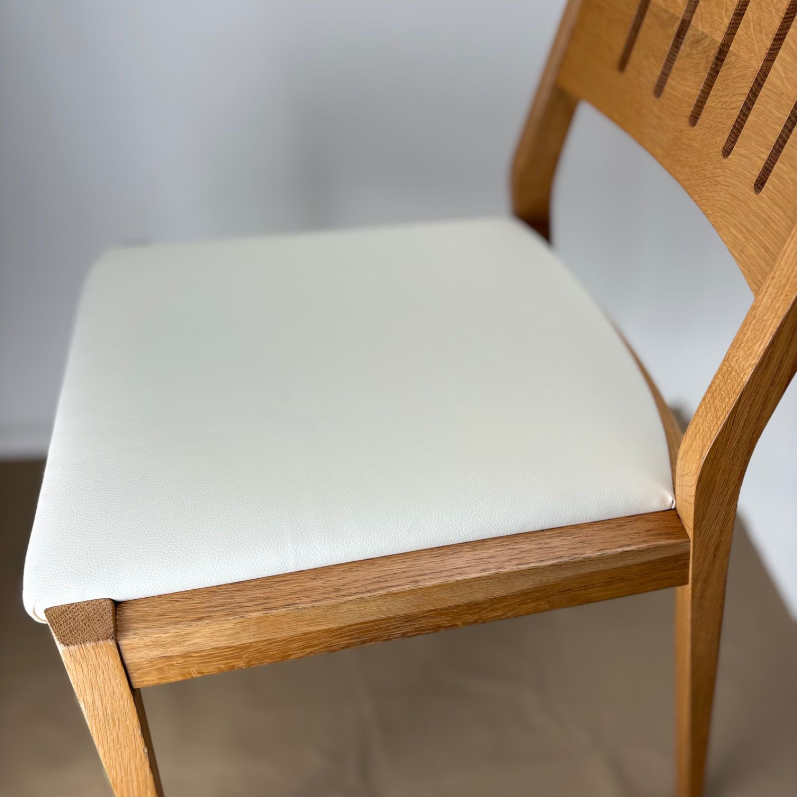 大塚家具　ダイニングチェア　天然木 大塚家具 ダイニングチェア 天然木