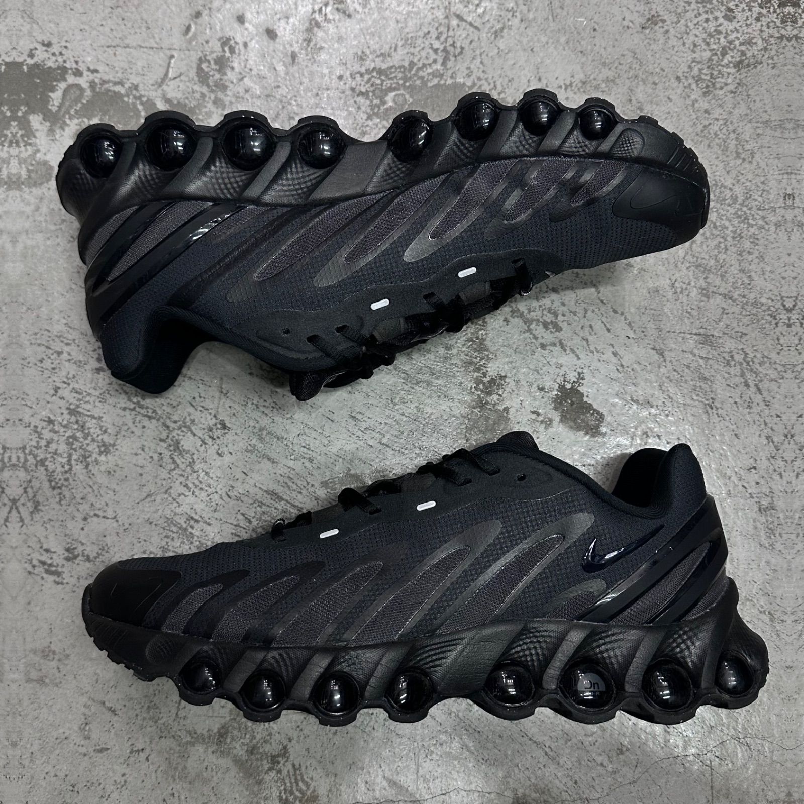 Nike Air Max dn8 トリプルブラック 29.5cm Nike Air Max DN8 