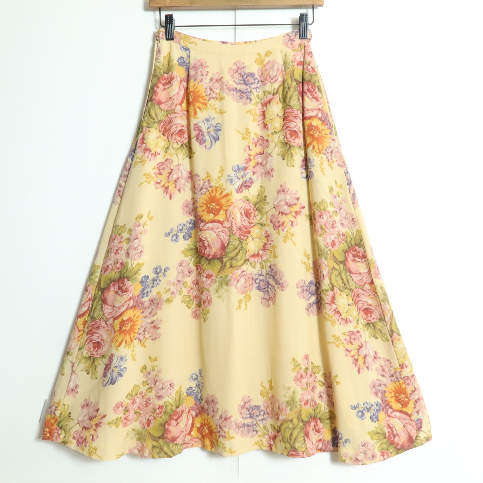 美品】インゲボルグ☆アンティーク調フラワー柄が素敵♪ マーメイド風