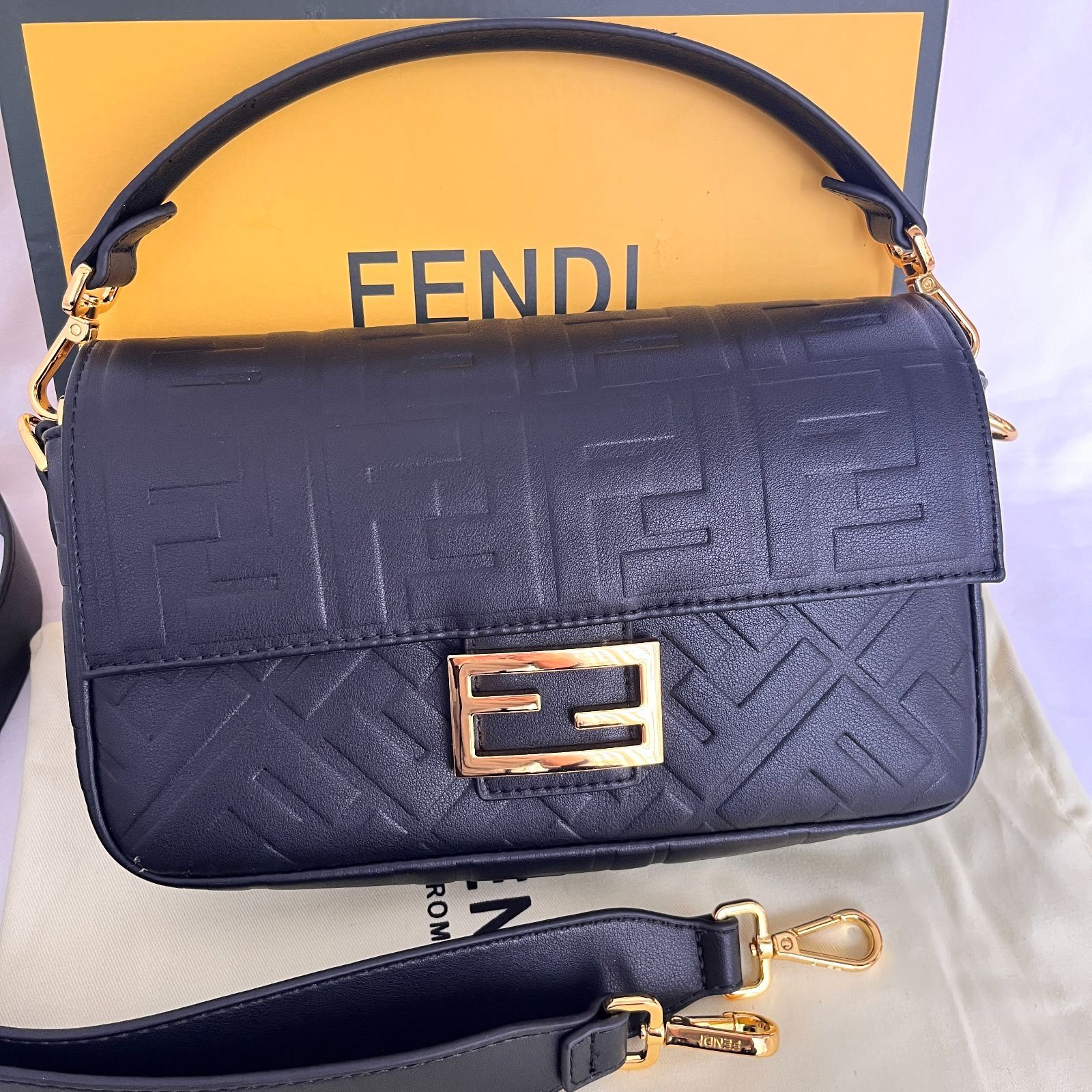 2024年最新】FENDI バッグ バケットの人気アイテム - メルカリ